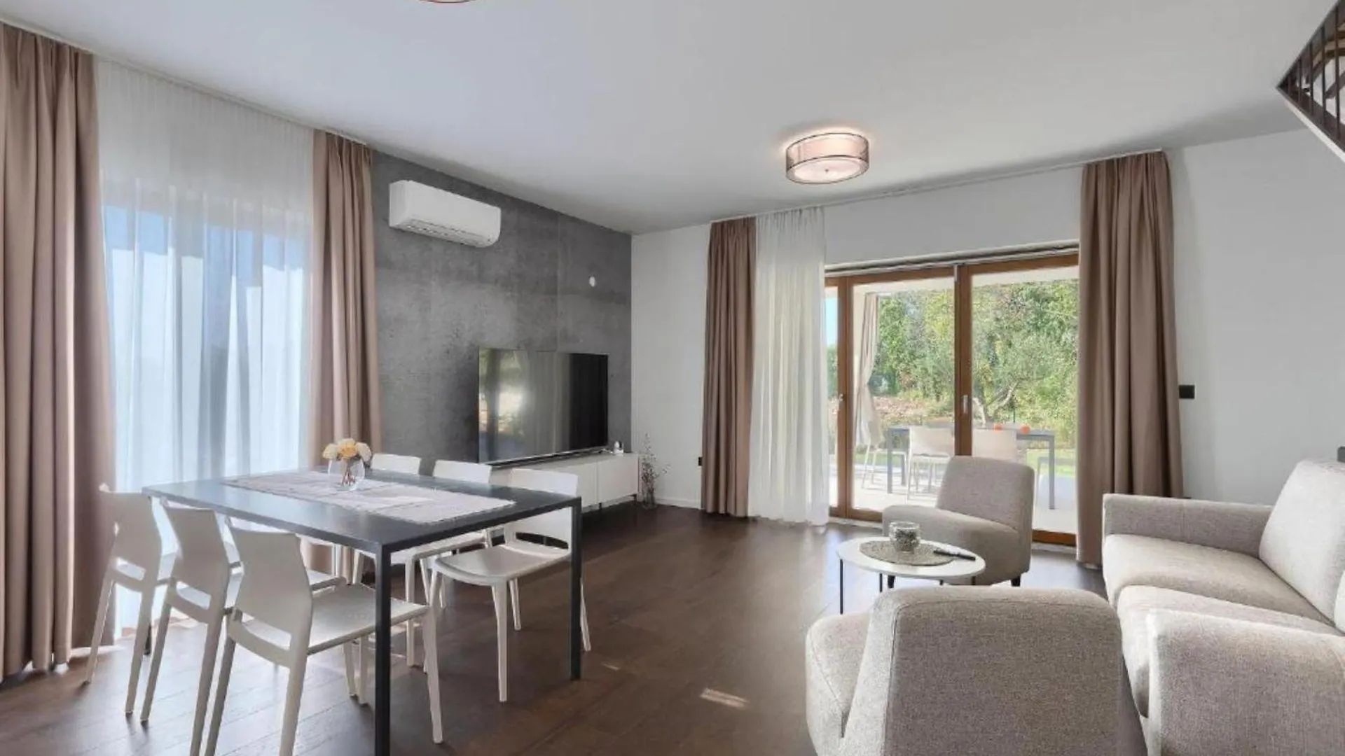 Villa Casa Minerva Majkusi 0*,  Croatia